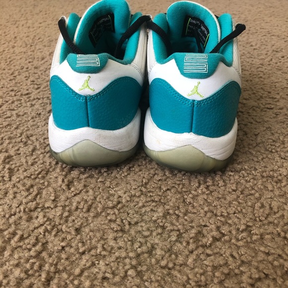 Jordan 11 Aqua Safari - Youth - Picture 6 of 8